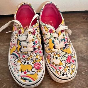 Corgi Vans size 13